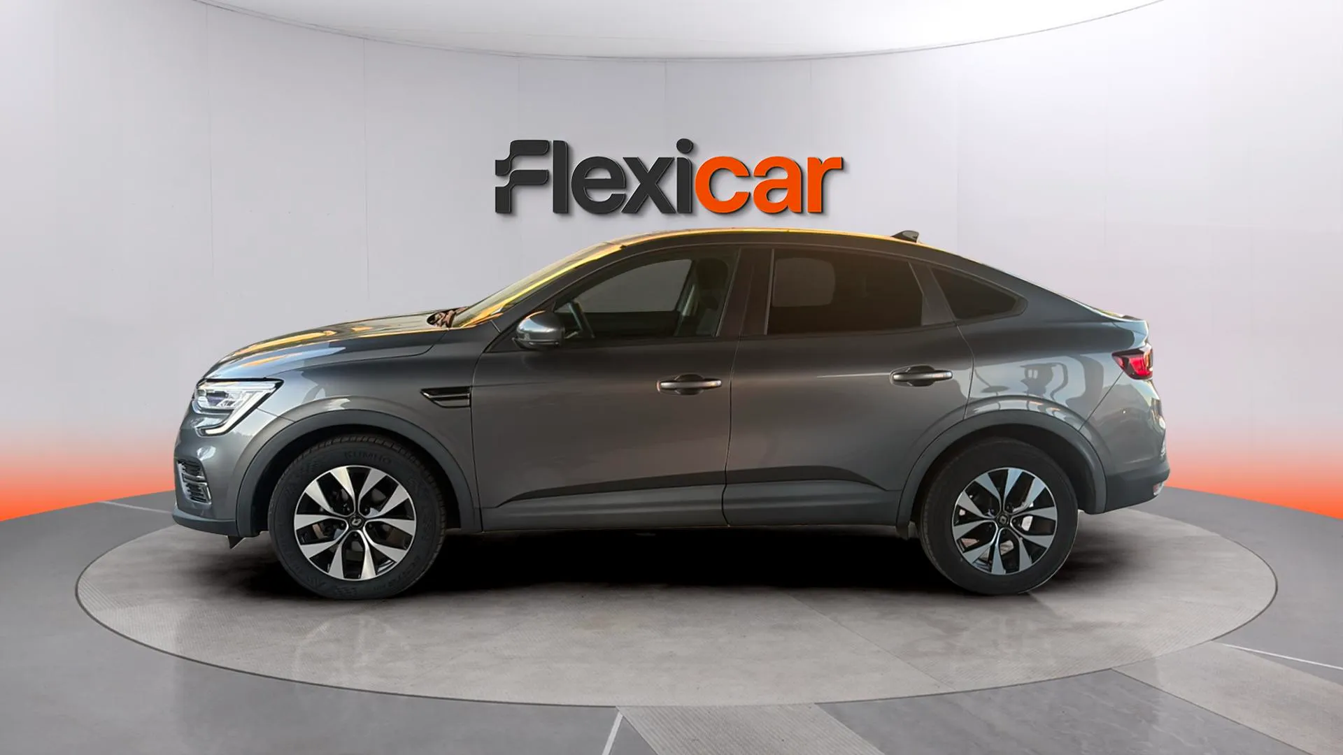 Renault Arkana Evolution TCe EDC mild hybr - foto 7