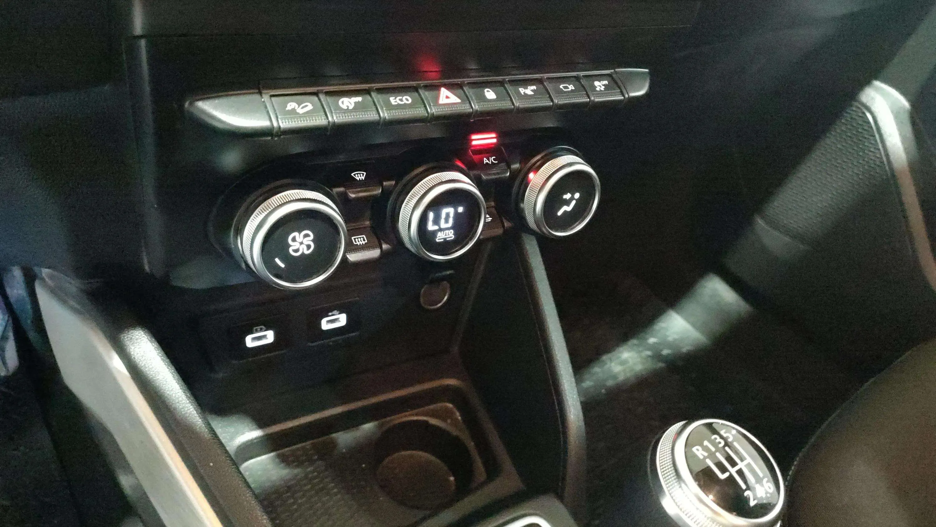 Dacia Duster Expression Blue dCi 4x4 - foto 14