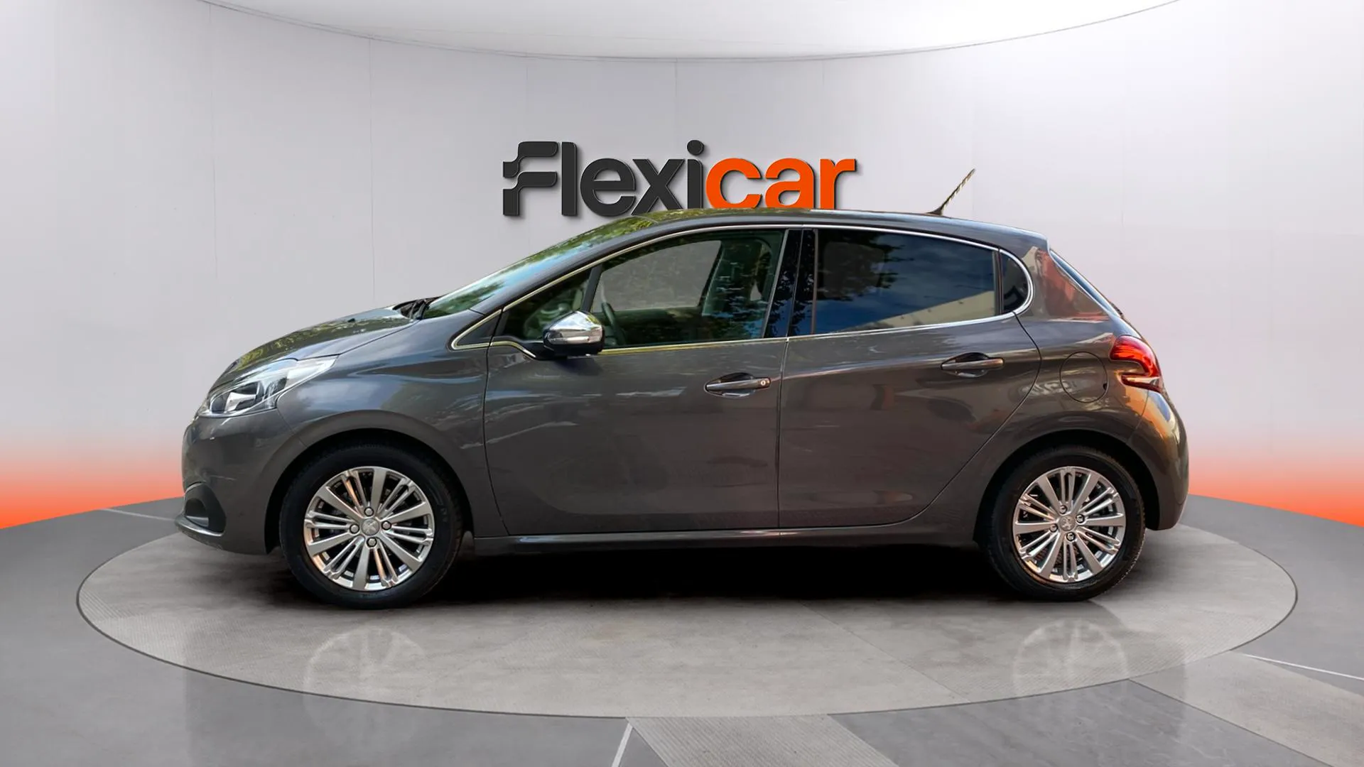 Peugeot 208 Signature 1.2L PureTech - foto 6