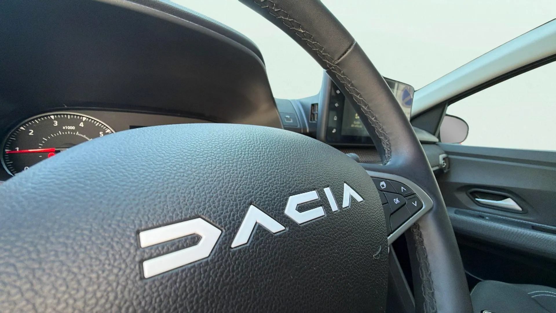 Dacia Sandero Expression ECO-G - foto 31