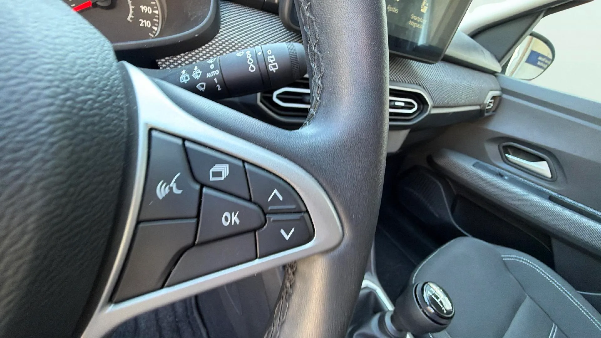 Dacia Sandero Expression ECO-G - foto 17