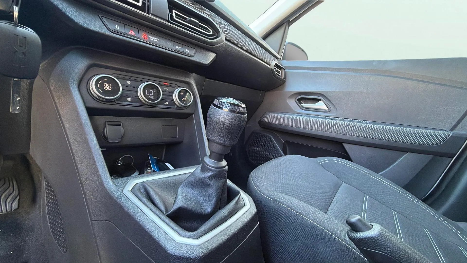 Dacia Sandero Expression ECO-G - foto 21