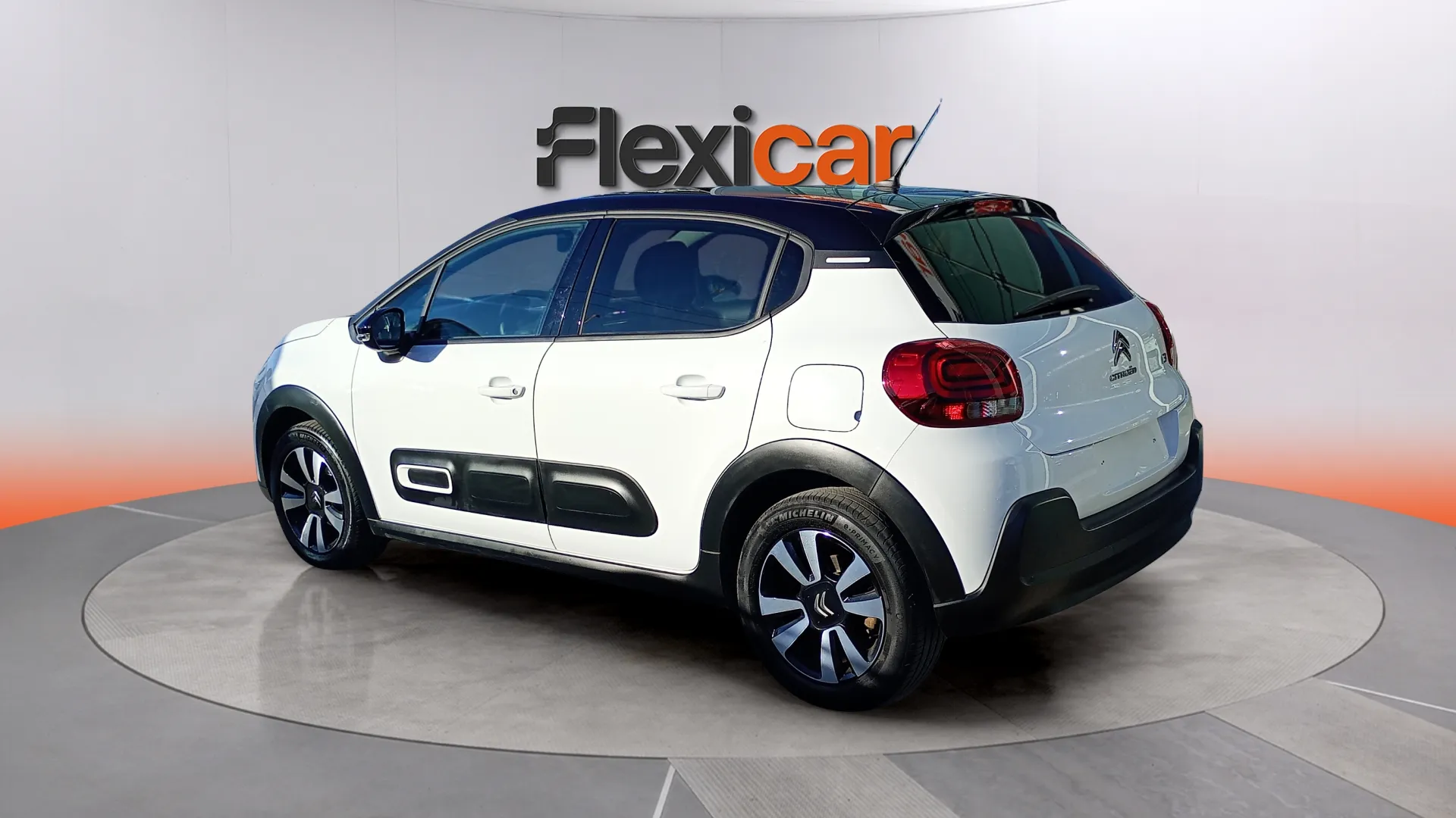 Citroën C3 PureTech Shine - foto 7