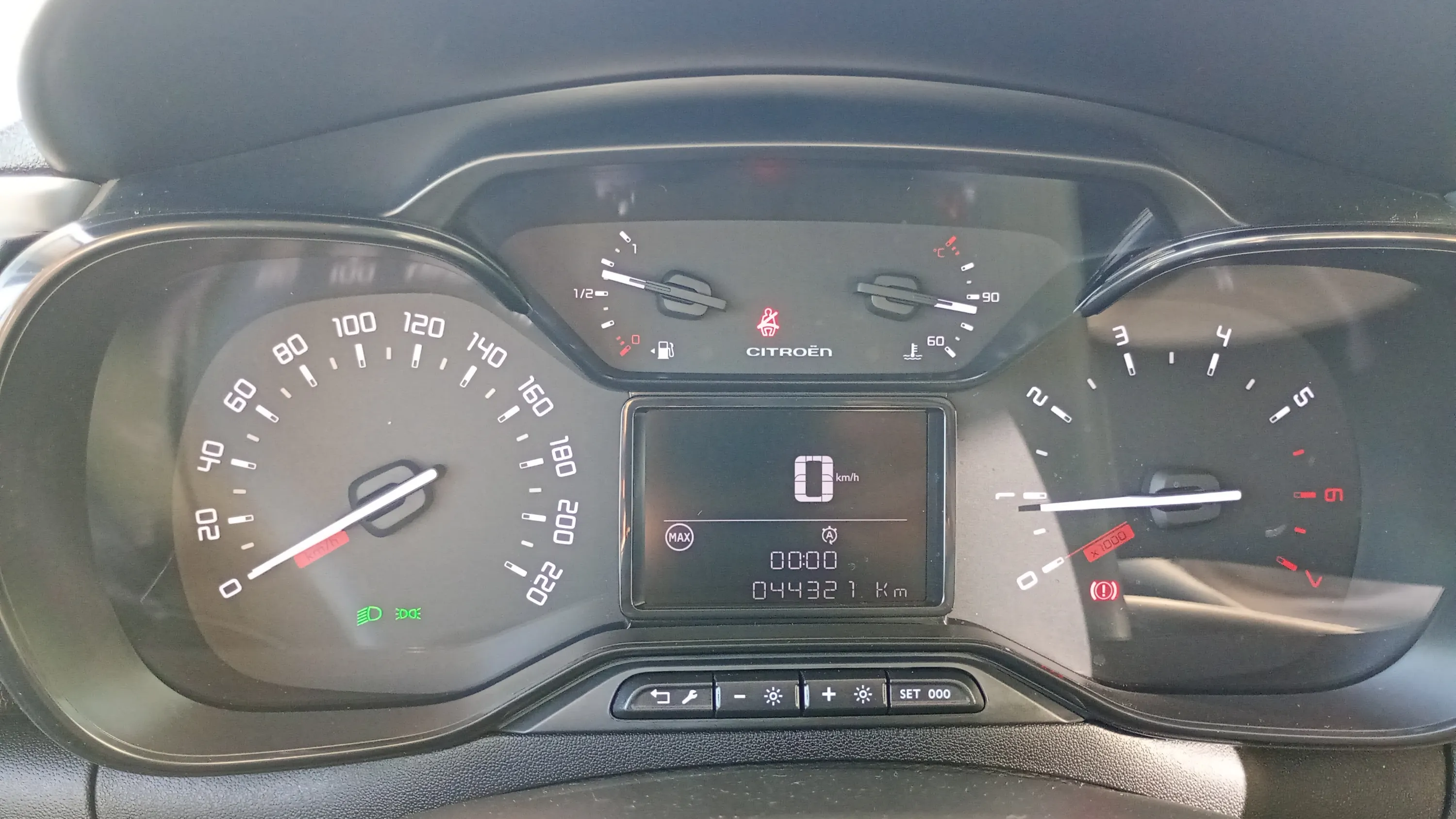 Citroën C3 PureTech Shine - foto 11
