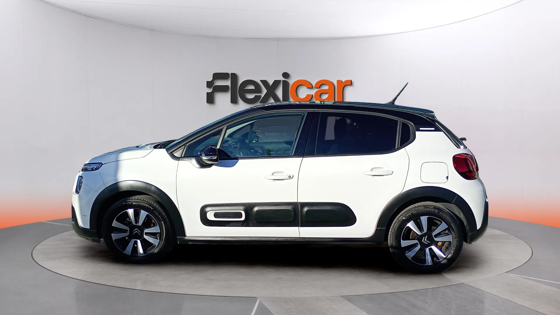 Citroën C3 PureTech Shine - foto 6