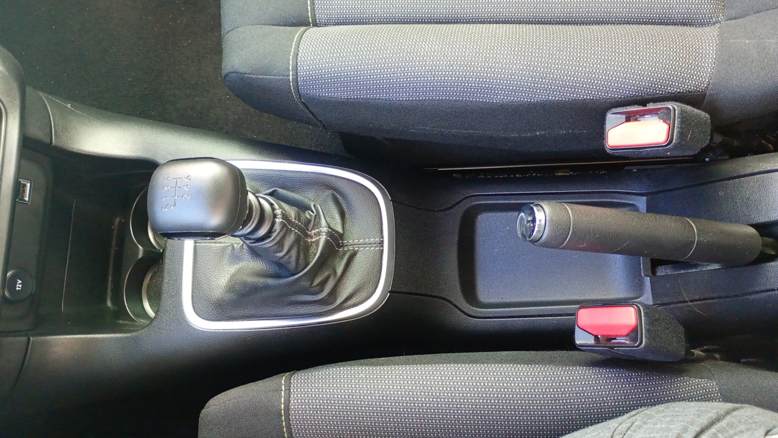 Citroën C3 PureTech Shine - foto 21