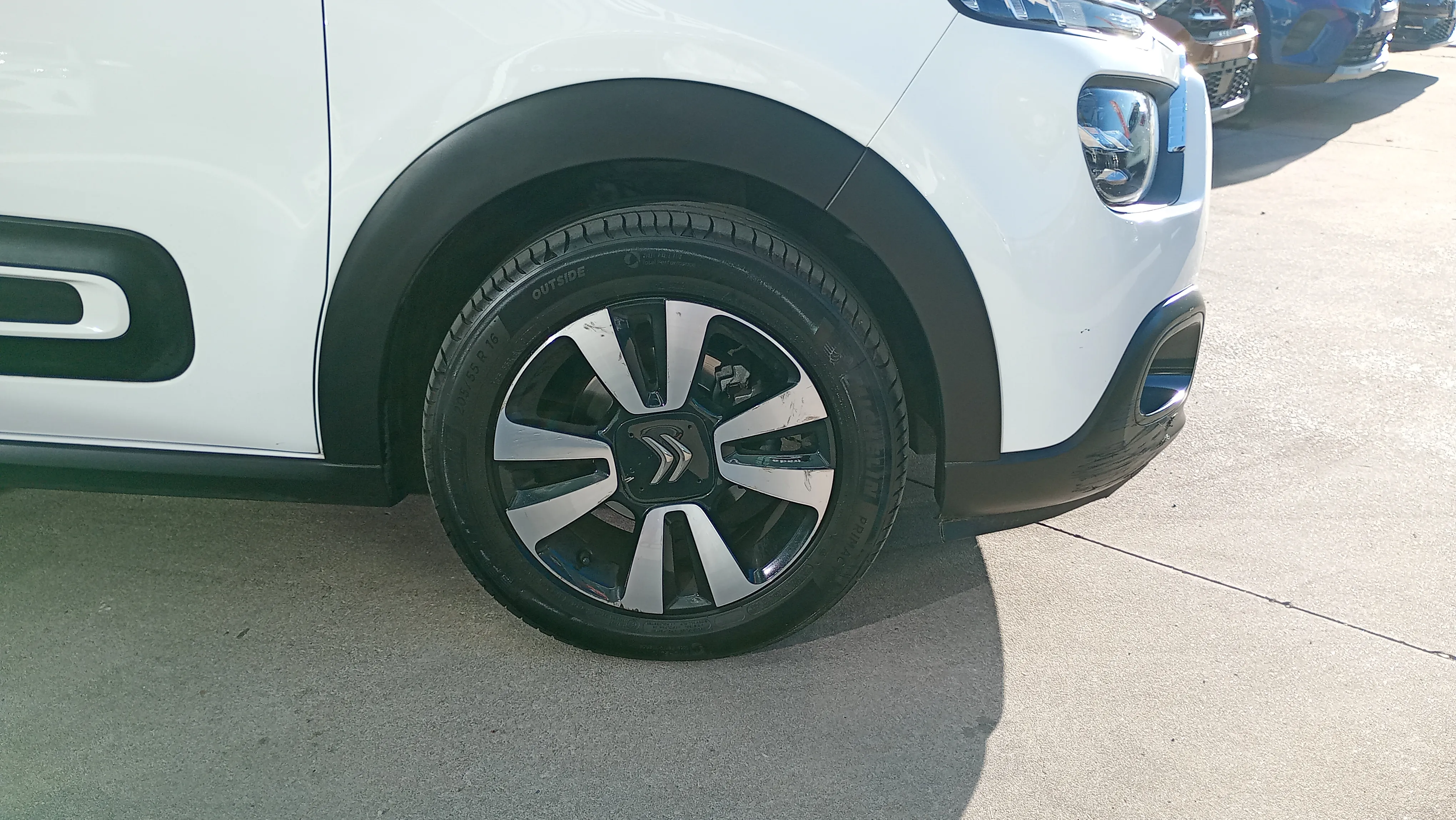 Citroën C3 PureTech Shine - foto 9