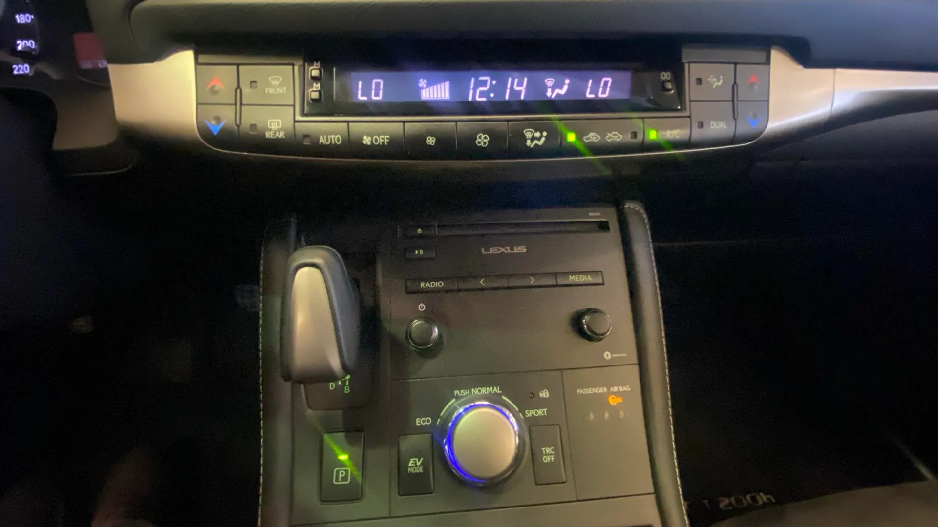 Lexus CT 1.8 200h Eco - foto 30