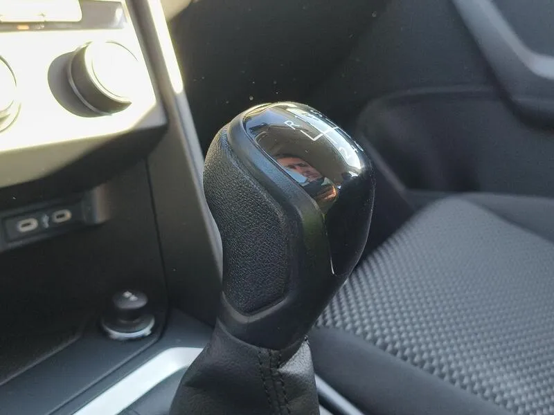 Volkswagen T-Roc 2.0 TDI - foto 14