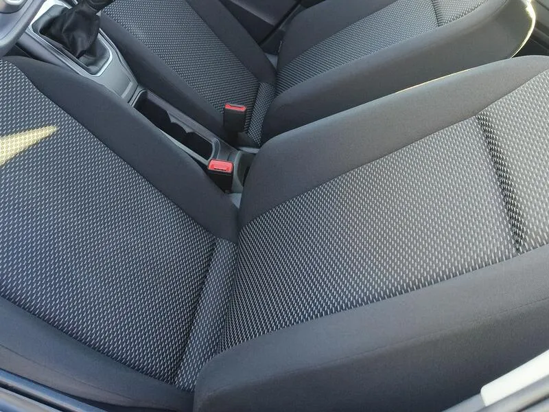 Volkswagen T-Roc 2.0 TDI - foto 31