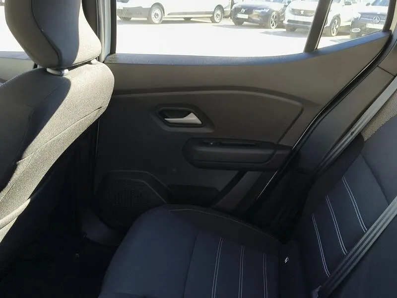 Dacia Sandero Stepway Expression Go 1.0 TCe - foto 32