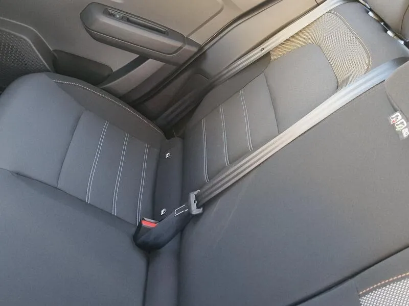 Dacia Sandero Stepway Expression Go 1.0 TCe - foto 33
