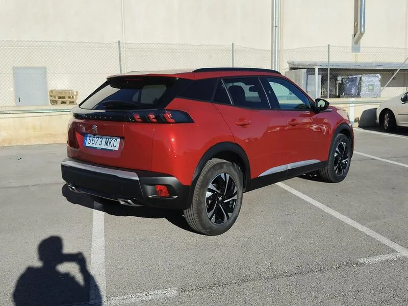Peugeot 2008 Allure Pack 1.2 PureTech - foto 6