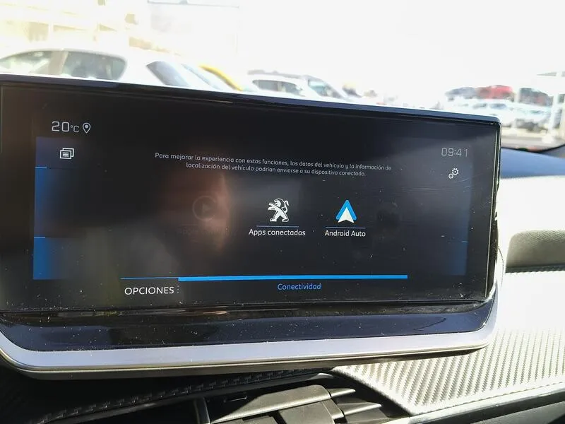 Peugeot 2008 Allure Pack 1.2 PureTech - foto 19