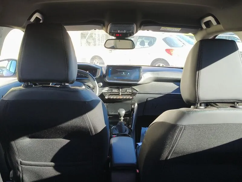 Peugeot 2008 Allure Pack 1.2 PureTech - foto 38