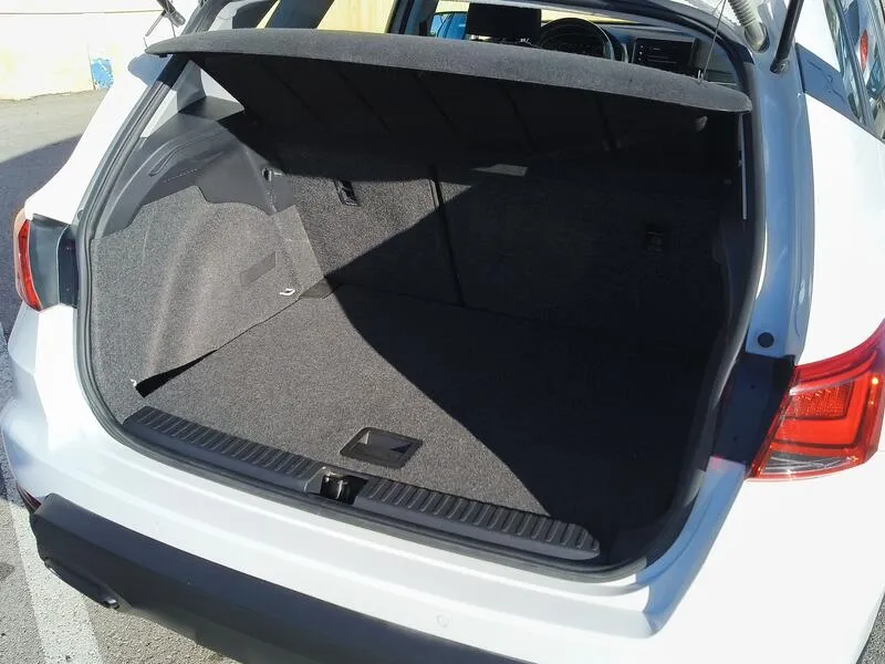 SEAT Arona 1.0 TSI Style XL - foto 40