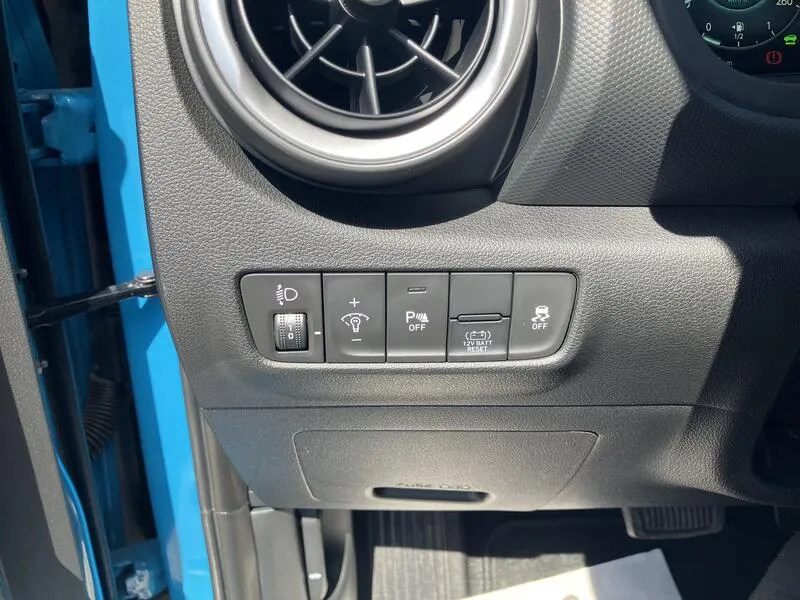 Hyundai Kona 1.6 GDI HEV Maxx - foto 33