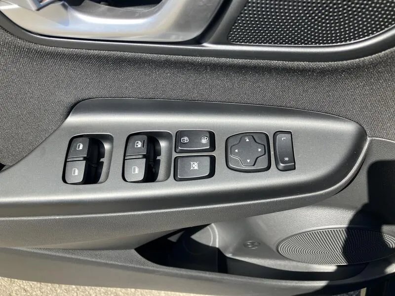 Hyundai Kona 1.6 GDI HEV Maxx - foto 12
