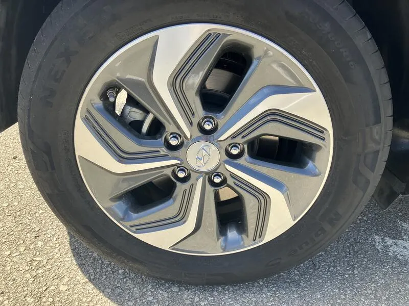 Hyundai Kona 1.6 GDI HEV Maxx - foto 28