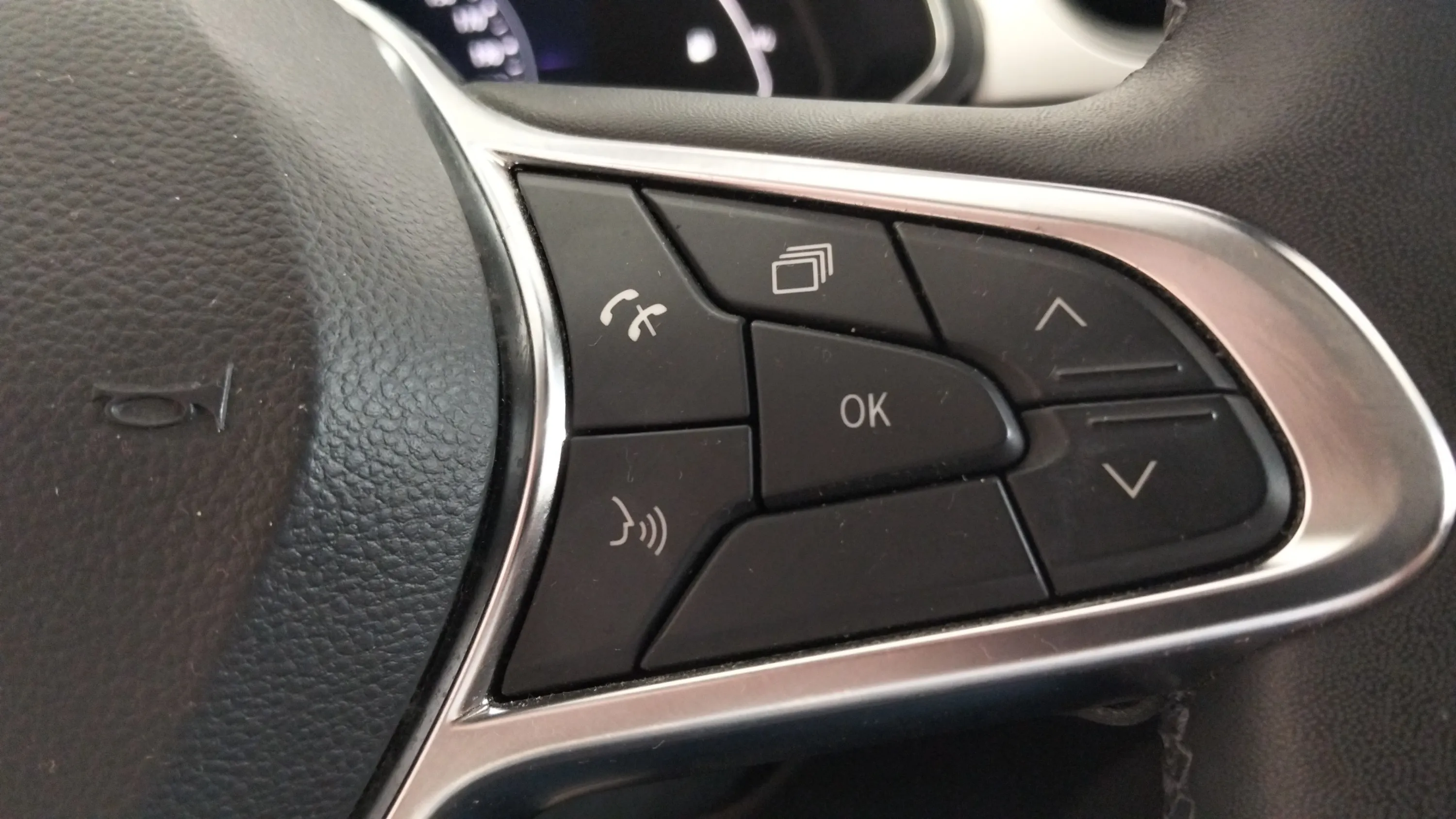Renault Captur evolution TCe GPF - foto 15