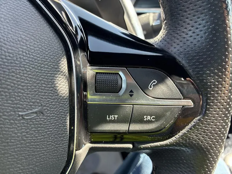 Peugeot 3008 1.5 BlueHDi GT - foto 29