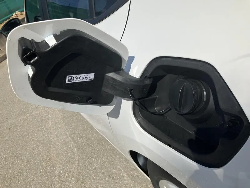 Opel Corsa 1.2T XHL Edition - foto 20