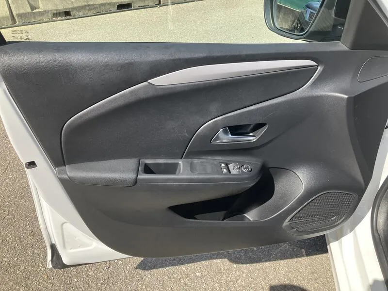 Opel Corsa 1.2T XHL Edition - foto 11