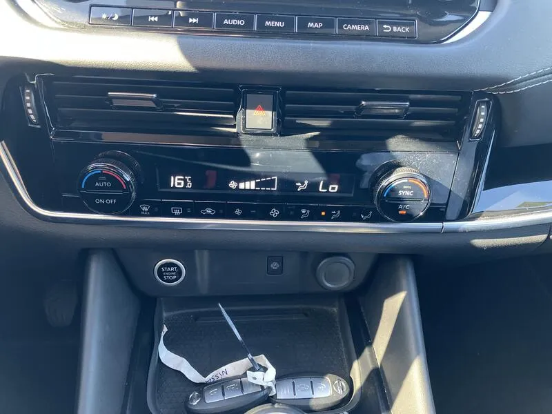 Nissan Qashqai DIG-T N-Connecta - foto 34