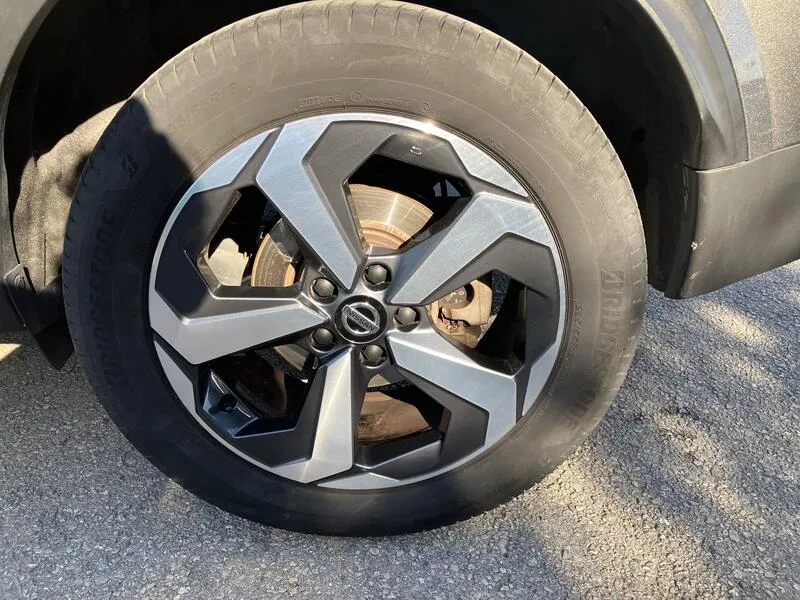 Nissan Qashqai DIG-T N-Connecta - foto 16