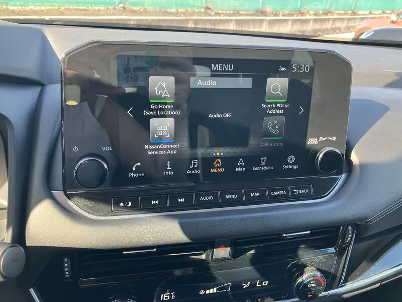 Nissan Qashqai DIG-T N-Connecta - foto 35