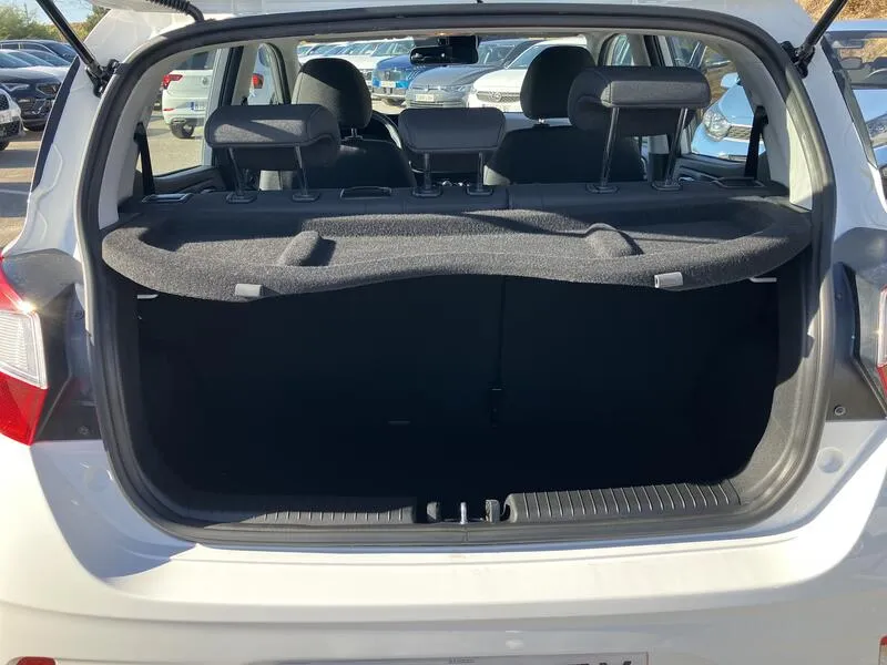 Hyundai i10 1.0 Klass - foto 17