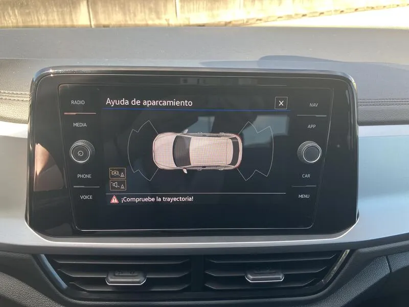 Volkswagen T-Roc Life 1.0 TSI - foto 38