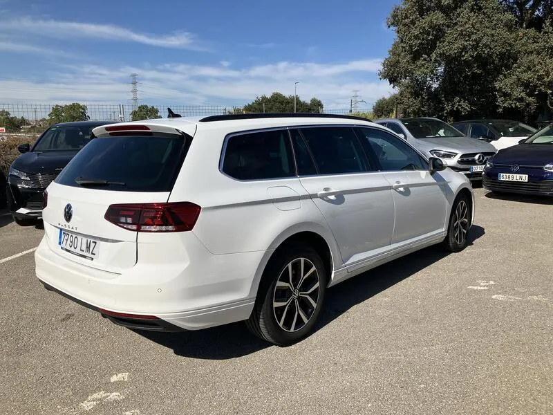 Volkswagen Passat Executive 2.0 TDI - foto 6