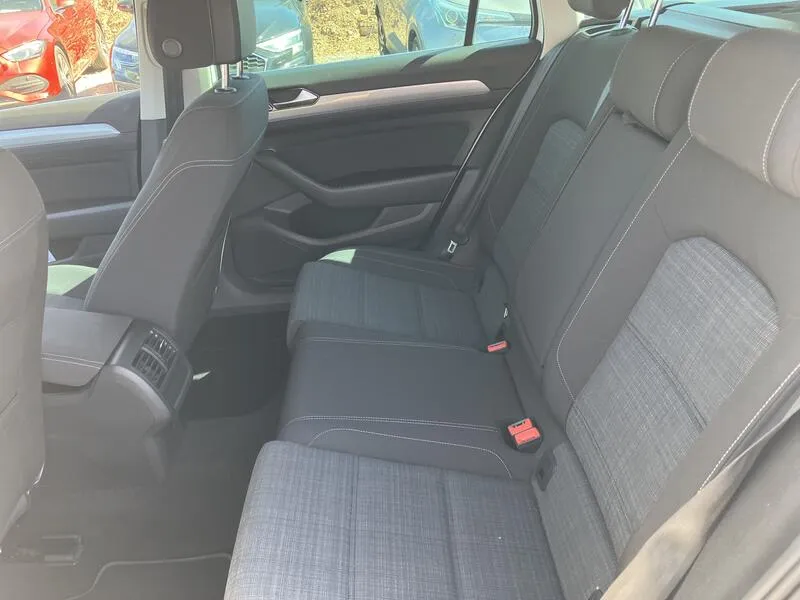Volkswagen Passat Executive 2.0 TDI - foto 14