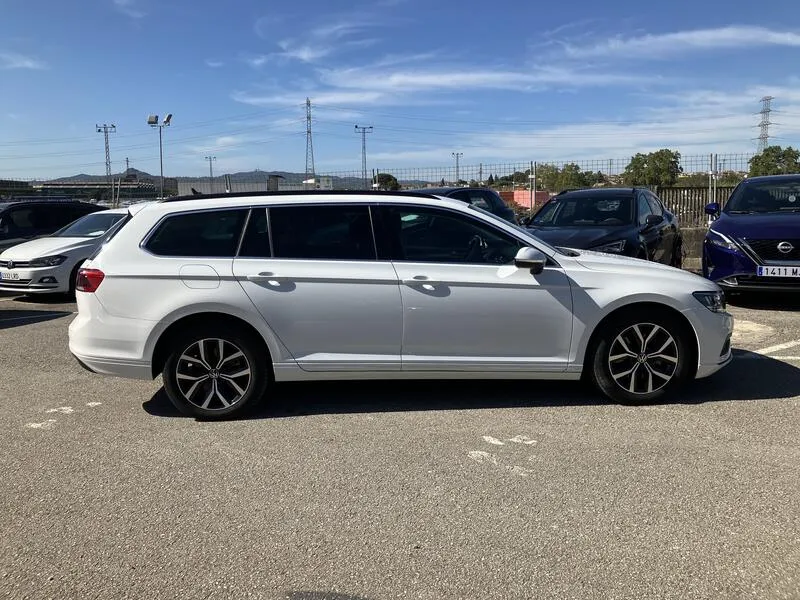 Volkswagen Passat Executive 2.0 TDI - foto 7