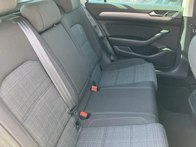 Volkswagen Passat Executive 2.0 TDI - foto 26