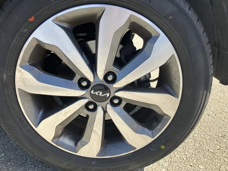 Kia Stonic 1.0 T-GDi MHEV iMT Concept - foto 28