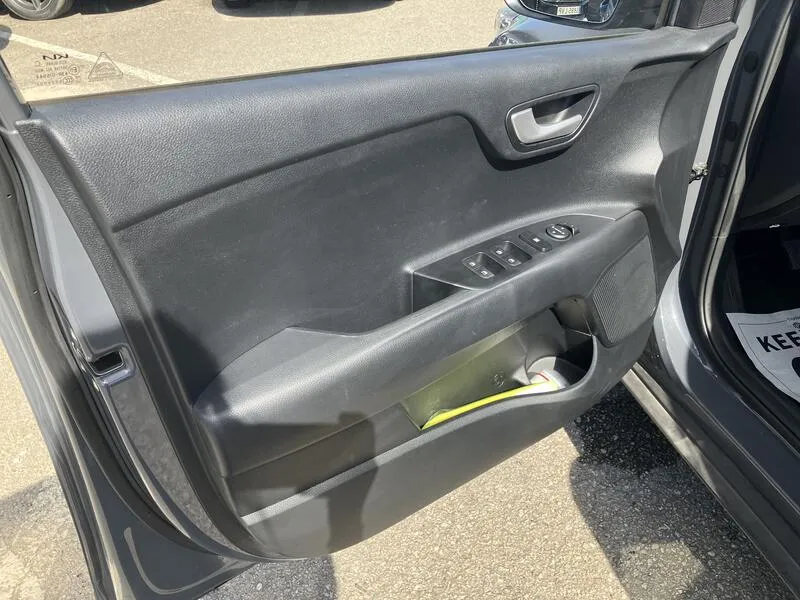 Kia Stonic 1.0 T-GDi MHEV iMT Concept - foto 11