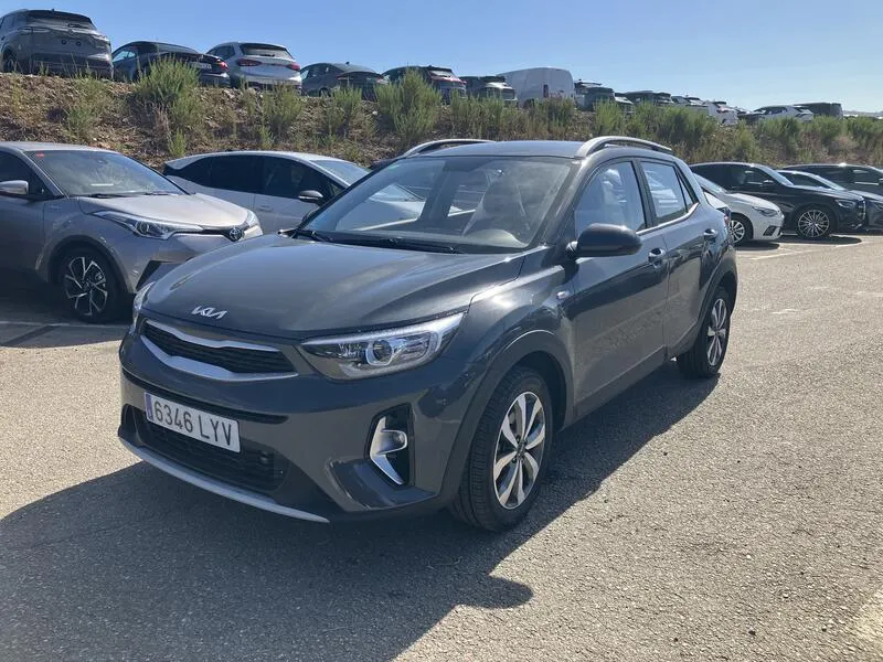 Kia Stonic 1.0 T-GDi MHEV iMT Concept