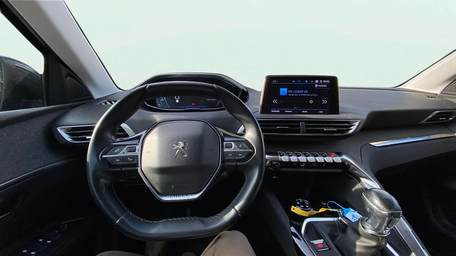 Peugeot 3008 1.2 PureTech Allure - foto 12