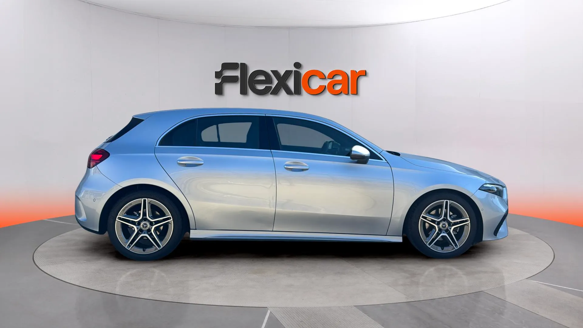 Mercedes-Benz Clase A A 180 - foto 2