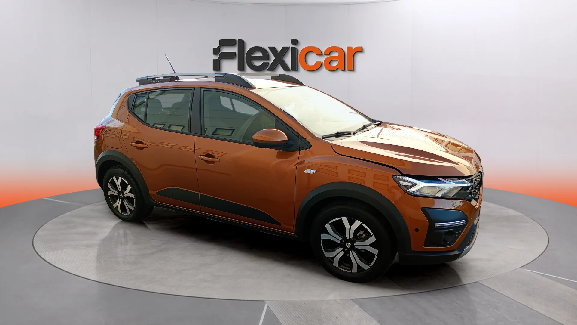Dacia Sandero Stepway Comfort TCe - foto 8