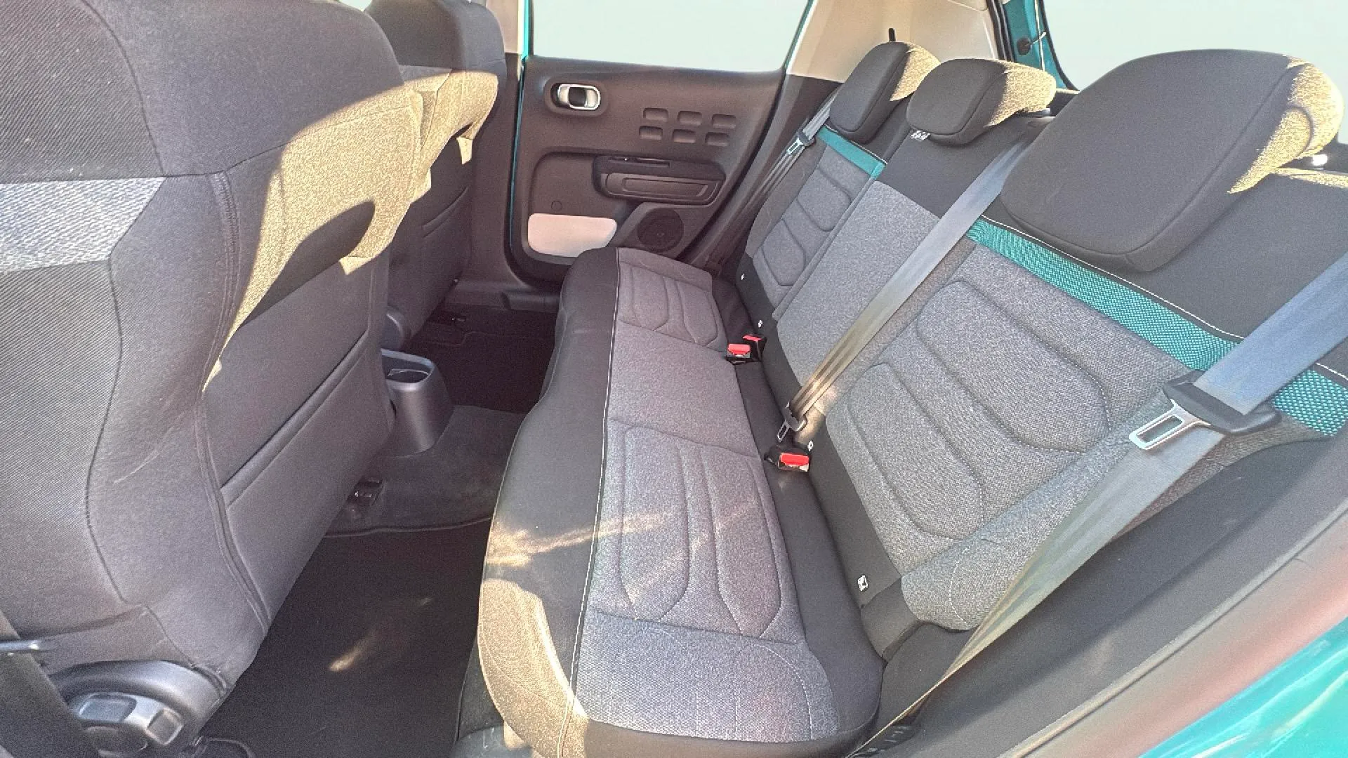 Citroën C3 PureTech Shine EAT6 - foto 26