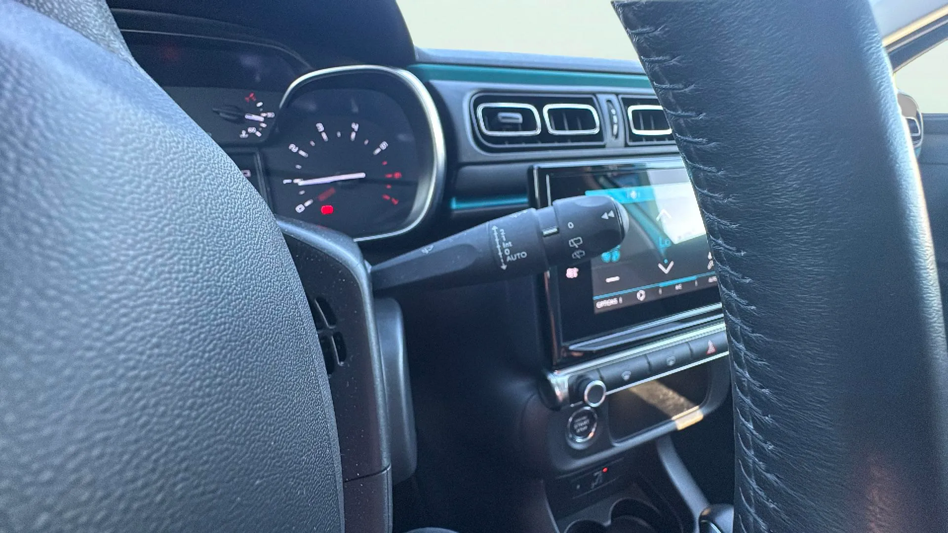 Citroën C3 PureTech Shine EAT6 - foto 15