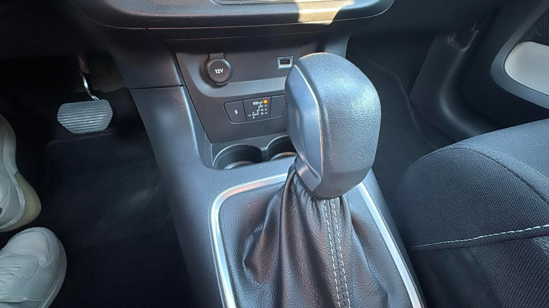 Citroën C3 PureTech Shine EAT6 - foto 23