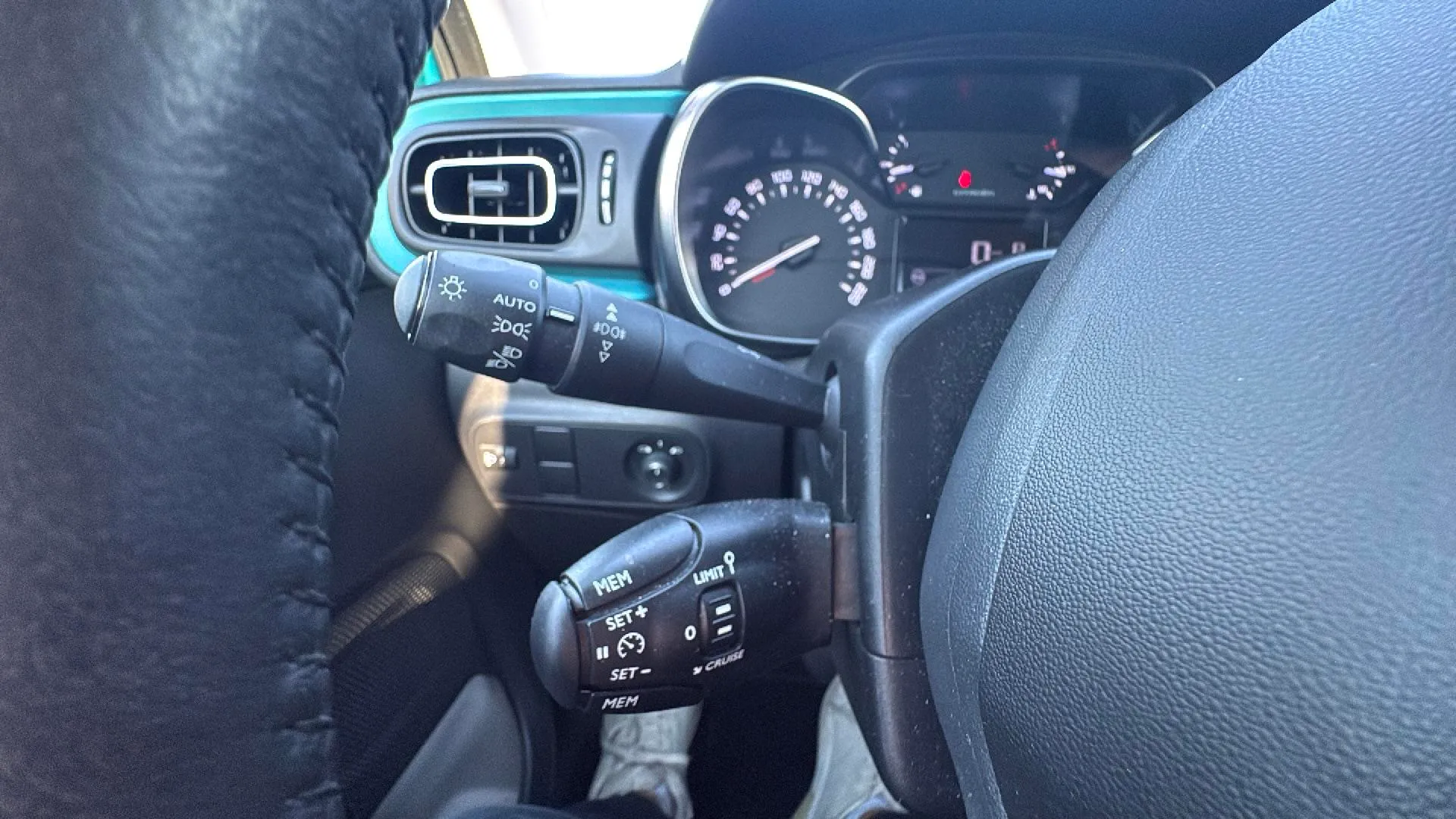 Citroën C3 PureTech Shine EAT6 - foto 16