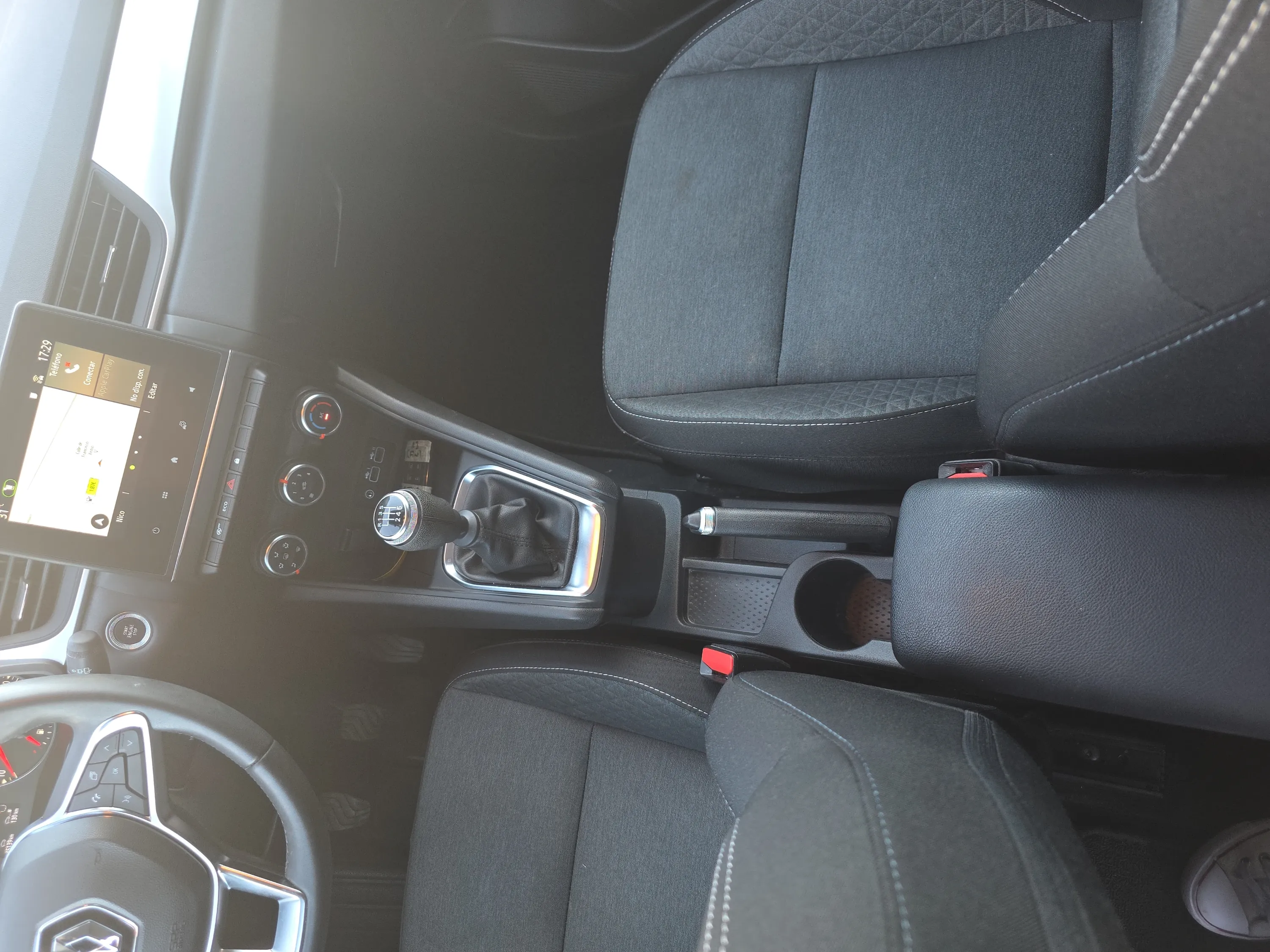 Renault Captur evolution TCe - foto 19