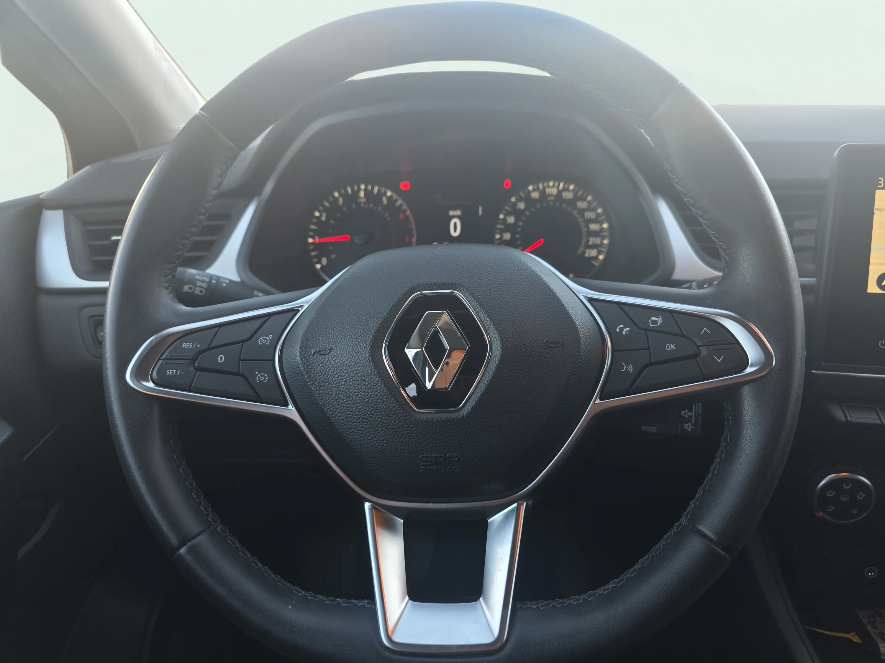 Renault Captur evolution TCe - foto 14