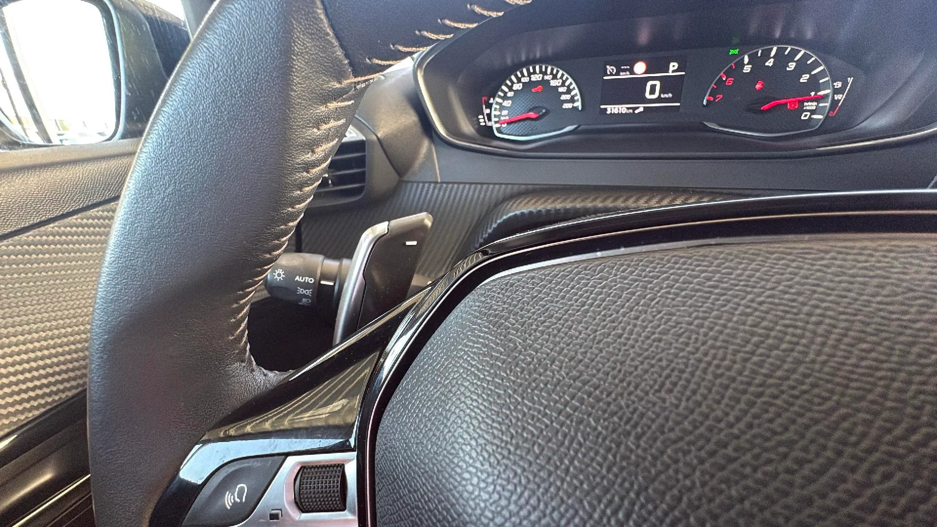Peugeot 208 PureTech EAT8 Allure - foto 14