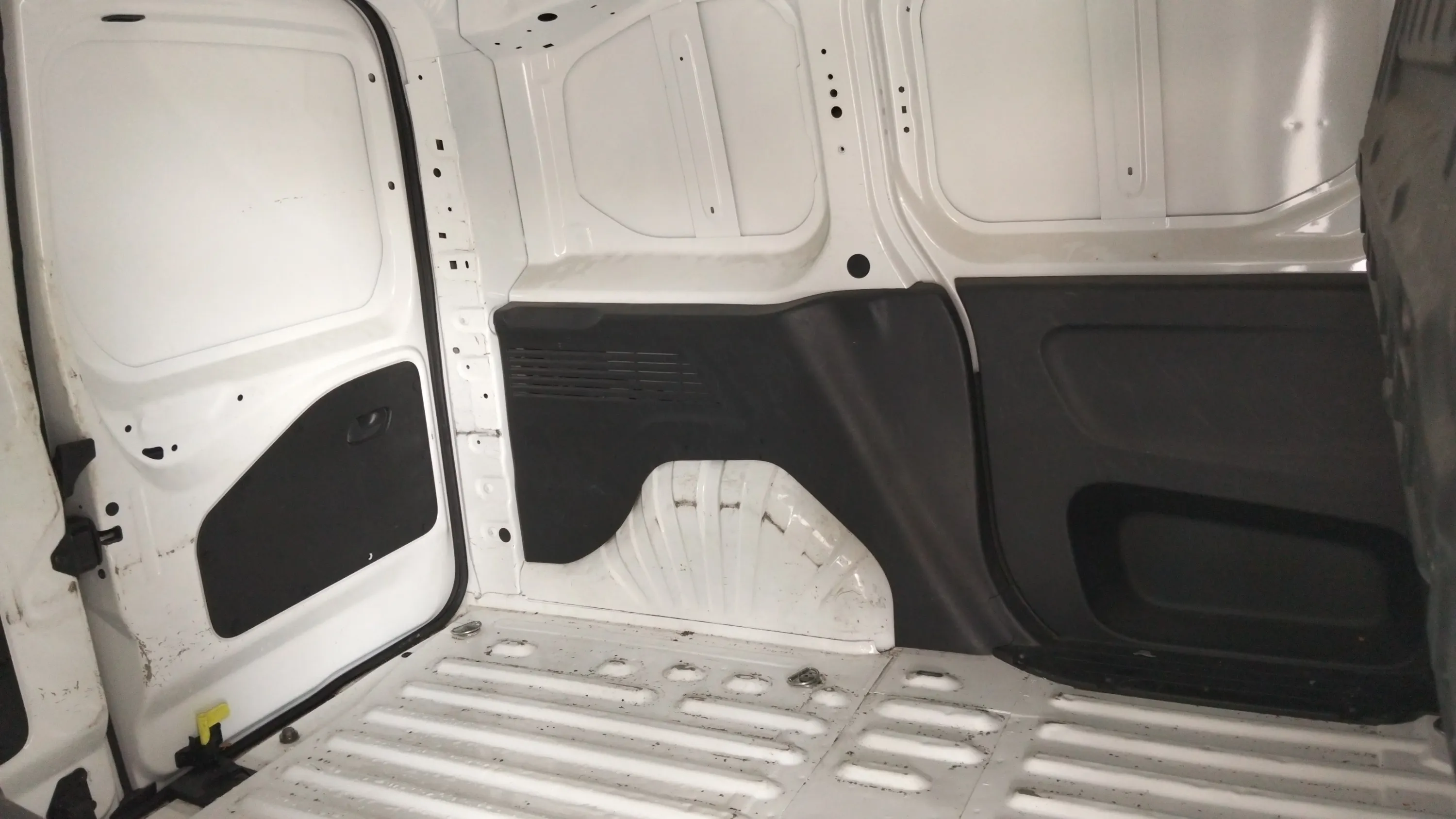 Citroën Berlingo Talla M BlueHDi 100 Feel - foto 8